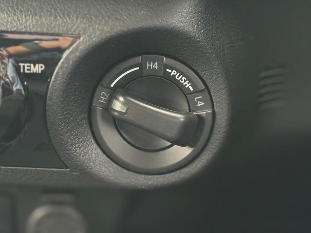 ハイラックス Ｚ　後期型　禁煙　ワンオーナー　運転支援　足廻・ボディーリフトアップ　ＧＩ★ＧＥＡＲオーバーフェンダー・サイドステップ　ＲＡＹＳ１７ＡＷ　７型ナビ・Ｂカメラ・ＢＴ　レーダークルコン　コーナーセンサ　ＥＴＣ（28枚目）