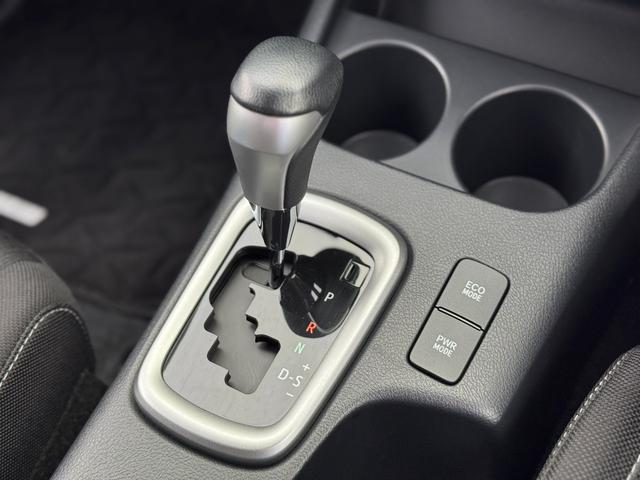 ハイラックス Ｚ　後期型　禁煙　ワンオーナー　運転支援　足廻・ボディーリフトアップ　ＧＩ★ＧＥＡＲオーバーフェンダー・サイドステップ　ＲＡＹＳ１７ＡＷ　７型ナビ・Ｂカメラ・ＢＴ　レーダークルコン　コーナーセンサ　ＥＴＣ（30枚目）