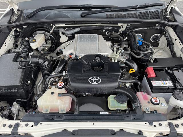 ハイラックス Ｚ　後期型　禁煙　ワンオーナー　運転支援　足廻・ボディーリフトアップ　ＧＩ★ＧＥＡＲオーバーフェンダー・サイドステップ　ＲＡＹＳ１７ＡＷ　７型ナビ・Ｂカメラ・ＢＴ　レーダークルコン　コーナーセンサ　ＥＴＣ（64枚目）