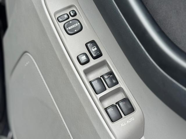 ハイラックスサーフ ＳＳＲ－Ｘリミテッド　修復歴無　特別仕様　社外足廻リフトアップ　ＰＲＯＴＥＣＴ１７ＡＷ　　ＷＩＮＢＯバンパーガード　ルーフレール　サイドステップ　メモリーナビ・Ｂカメラ・Ｂｌｕｅｔｏｏｔｈ　１００Ｖ電源　黒革調シートカバー（34枚目）