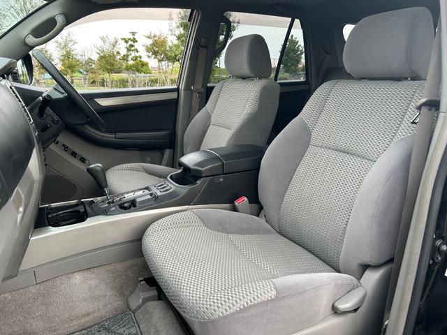 ハイラックスサーフ ＳＳＲ－Ｘリミテッド　ワンオーナー　後期型　４ＷＤ・２．７００ＣＣ　修復無　特別仕様　ＪＡＯＳ前後ハーフエアロ　ＢＦＧｏｏｄｒｉｃｈＡ／Ｔ　ＴＲＤマフラー　電動サンルーフ　ルーフレール　サイドステップ　ＨＤＤナビ・Ｂカメラ（18枚目）