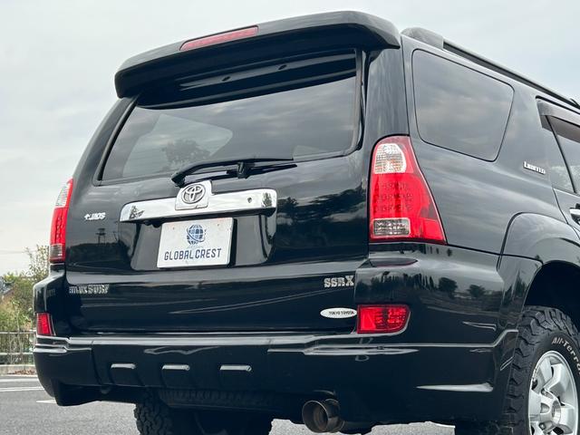 ハイラックスサーフ ＳＳＲ－Ｘリミテッド　ワンオーナー　後期型　４ＷＤ・２．７００ＣＣ　修復無　特別仕様　ＪＡＯＳ前後ハーフエアロ　ＢＦＧｏｏｄｒｉｃｈＡ／Ｔ　ＴＲＤマフラー　電動サンルーフ　ルーフレール　サイドステップ　ＨＤＤナビ・Ｂカメラ（44枚目）