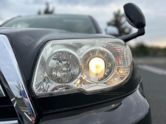 ハイラックスサーフ ＳＳＲ－Ｘリミテッド　ワンオーナー　後期型　４ＷＤ・２．７００ＣＣ　修復無　特別仕様　ＪＡＯＳ前後ハーフエアロ　ＢＦＧｏｏｄｒｉｃｈＡ／Ｔ　ＴＲＤマフラー　電動サンルーフ　ルーフレール　サイドステップ　ＨＤＤナビ・Ｂカメラ（46枚目）
