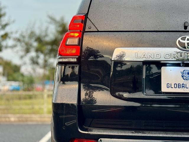 ランドクルーザープラド TZ-G 修復歴無 寒冷地仕様車 7人乗 TRDマフラー・ルーフスポイラー JAOSアンダーカバー 社外足廻リフトアップ 純正9型ナビ・TV 前後カメラ シートメモリー 本革エアーパワーシート 電動サードシート(52枚目)