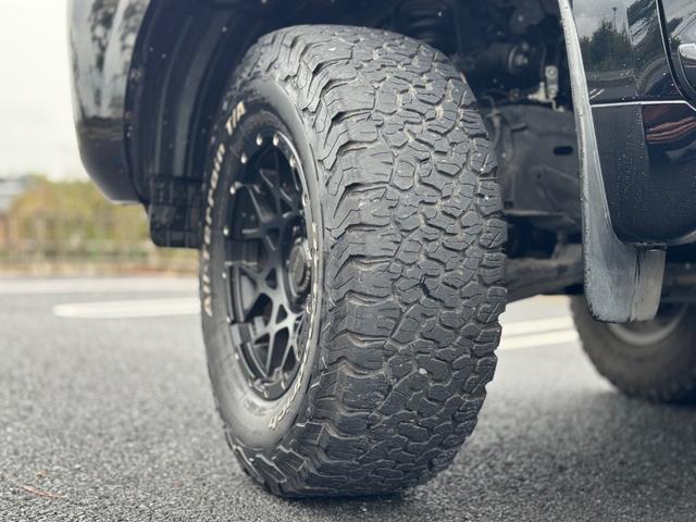 ランドクルーザープラド TZ-G 修復歴無 寒冷地仕様車 7人乗 TRDマフラー・ルーフスポイラー JAOSアンダーカバー 社外足廻リフトアップ 純正9型ナビ・TV 前後カメラ シートメモリー 本革エアーパワーシート 電動サードシート(66枚目)