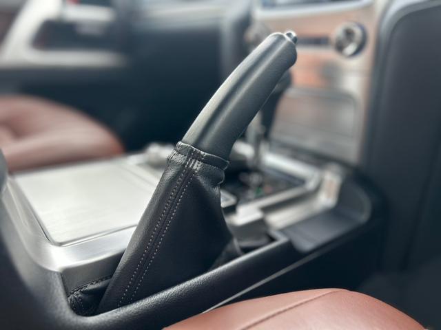 ランドクルーザー ZX 修復歴無 Grgoセキュリティ エアサス 純正20AW サンル-フ 純正SD9型ナビ・TV 18スピーカー 全周囲カメラ 茶革シート 冷暖房パワーシート シートメモリー ステアリングヒーター クルコン(40枚目)