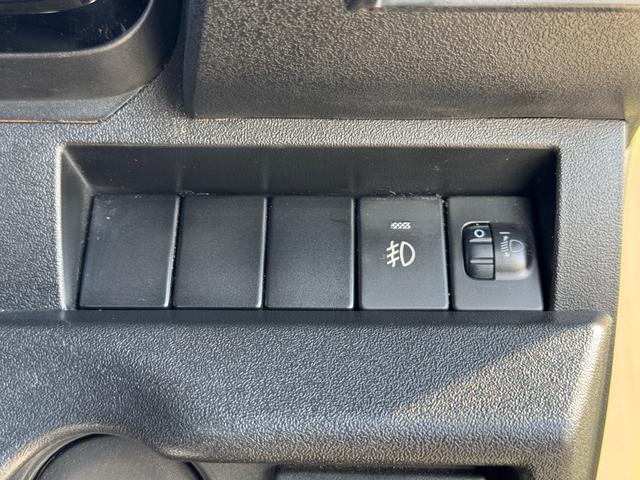 ジムニー XG 修復歴無 5速MT 社外足廻リフトアップ AUTOCROSS16AW OPENCOUNTRY M/T HKSマフラー INNOルーフキャリア Pioneer7型ディスプレイオーディオ 純正フロアマット(31枚目)