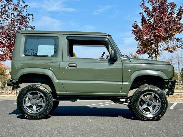 ジムニー ＸＧ　修復歴無　５速ＭＴ　ＭＯＮＳＴＥＲ　ＳＰＯＲＴ足廻リフトアップ　リーディングアーム　トレーリングアーム　ＰＥＭＭＹＬＡＮＥ前後バンパー　ＧＥＯＬＡＮＤＡＲ　Ｍ／Ｔ　社外マフラー　パイオニア７型ＳＤナビ（9枚目）