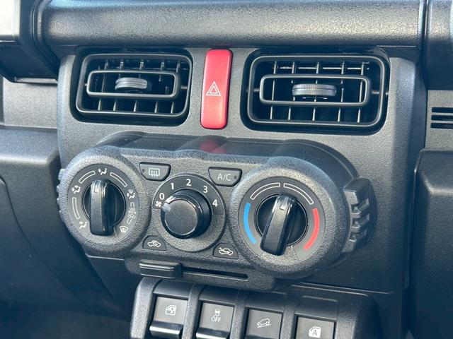 ジムニー ＸＧ　修復歴無　５速ＭＴ　ＭＯＮＳＴＥＲ　ＳＰＯＲＴ足廻リフトアップ　リーディングアーム　トレーリングアーム　ＰＥＭＭＹＬＡＮＥ前後バンパー　ＧＥＯＬＡＮＤＡＲ　Ｍ／Ｔ　社外マフラー　パイオニア７型ＳＤナビ（26枚目）