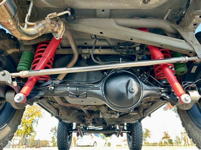 ジムニー ＸＧ　修復歴無　５速ＭＴ　ＭＯＮＳＴＥＲ　ＳＰＯＲＴ足廻リフトアップ　リーディングアーム　トレーリングアーム　ＰＥＭＭＹＬＡＮＥ前後バンパー　ＧＥＯＬＡＮＤＡＲ　Ｍ／Ｔ　社外マフラー　パイオニア７型ＳＤナビ（47枚目）