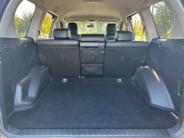 ランドクルーザープラド TX 新車保証書・記録簿 修復無 ONESAS2インチリフトアップ KMC20inchAW サイドステップ ルーフレール リアスポイラー マルチテレインセレクト 黒レザーシートカバー ETC スマートキー(22枚目)