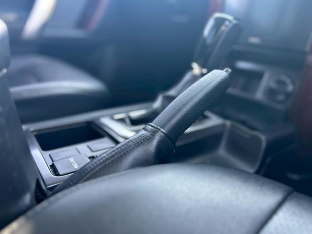 ランドクルーザープラド TX 新車保証書・記録簿 修復無 ONESAS2インチリフトアップ KMC20inchAW サイドステップ ルーフレール リアスポイラー マルチテレインセレクト 黒レザーシートカバー ETC スマートキー(29枚目)