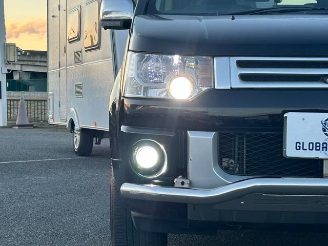 デリカD:5 修復無 JAOSスキッドバー・グリル 両側パワスラ 電動リアゲート 社外ナビ・Bカメラ Rockford 牽引免許不要トリガノキャンピングカー サイドオーニング ガスコンロ トイレ AC100V冷蔵庫(8枚目)