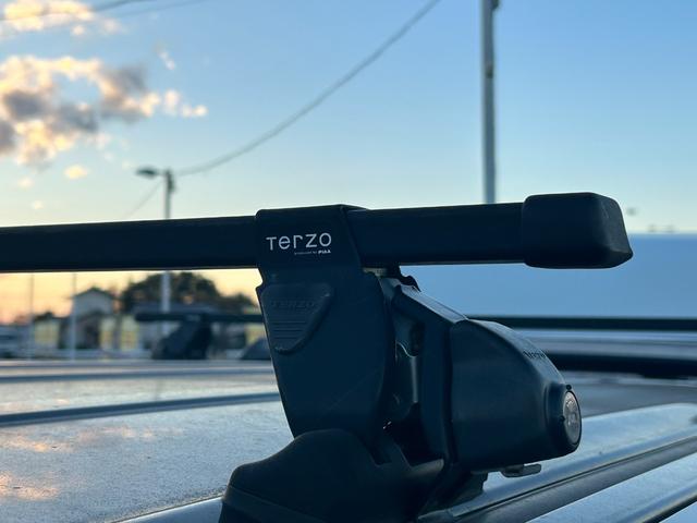 デリカD:5 修復無 JAOSスキッドバー・グリル 両側パワスラ 電動リアゲート 社外ナビ・Bカメラ Rockford 牽引免許不要トリガノキャンピングカー サイドオーニング ガスコンロ トイレ AC100V冷蔵庫(15枚目)