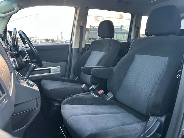 デリカD:5 修復無 JAOSスキッドバー・グリル 両側パワスラ 電動リアゲート 社外ナビ・Bカメラ Rockford 牽引免許不要トリガノキャンピングカー サイドオーニング ガスコンロ トイレ AC100V冷蔵庫(27枚目)