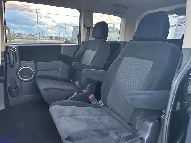 デリカD:5 修復無 JAOSスキッドバー・グリル 両側パワスラ 電動リアゲート 社外ナビ・Bカメラ Rockford 牽引免許不要トリガノキャンピングカー サイドオーニング ガスコンロ トイレ AC100V冷蔵庫(29枚目)