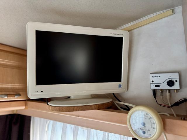 デリカD:5 修復無 JAOSスキッドバー・グリル 両側パワスラ 電動リアゲート 社外ナビ・Bカメラ Rockford 牽引免許不要トリガノキャンピングカー サイドオーニング ガスコンロ トイレ AC100V冷蔵庫(50枚目)