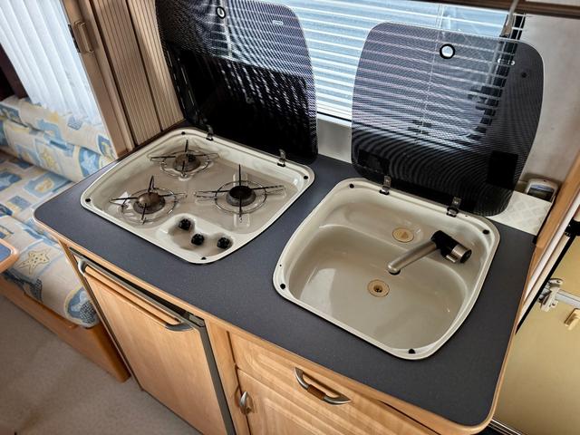 デリカD:5 修復無 JAOSスキッドバー・グリル 両側パワスラ 電動リアゲート 社外ナビ・Bカメラ Rockford 牽引免許不要トリガノキャンピングカー サイドオーニング ガスコンロ トイレ AC100V冷蔵庫(51枚目)