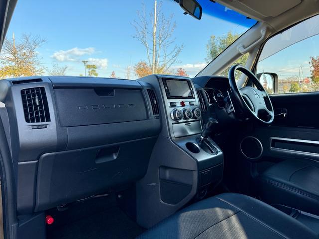 デリカD:5 G パワーパッケージ 修復歴無 ブラウン全塗装 社外サスリフトアップ JAOSオーバーフェンダー XTREMEJ16AW 社外LEDヘッドライト clarionナビ・TV・バックカメラ 両側パワスラ パドルシフト クルコン(17枚目)