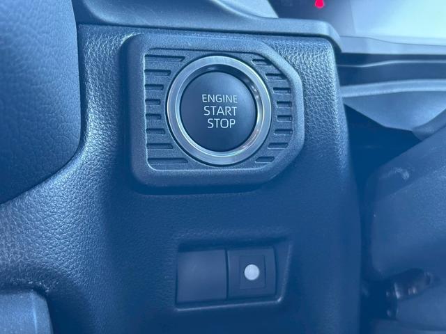 ランドクルーザー２５０ ＧＸ　ディーゼルターボ　新車保証書・記録簿　禁煙車　運転支援　ルーフレール　コーナーセンサー　純正ディスプレイオーディオ・ＴＶ・ＨＤＭＩ　全周囲カメラ　ナノイーエアコン　純正フロアマット　トノカバー　ＢＳＭ（38枚目）