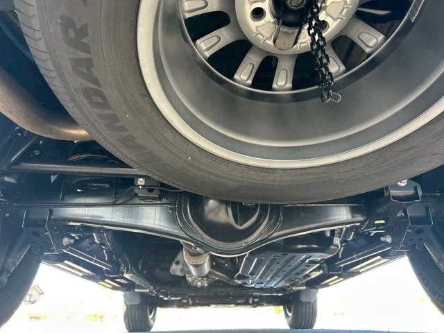 ランドクルーザー２５０ ＧＸ　ディーゼルターボ　新車保証書・記録簿　禁煙車　運転支援　ルーフレール　コーナーセンサー　純正ディスプレイオーディオ・ＴＶ・ＨＤＭＩ　全周囲カメラ　ナノイーエアコン　純正フロアマット　トノカバー　ＢＳＭ（69枚目）