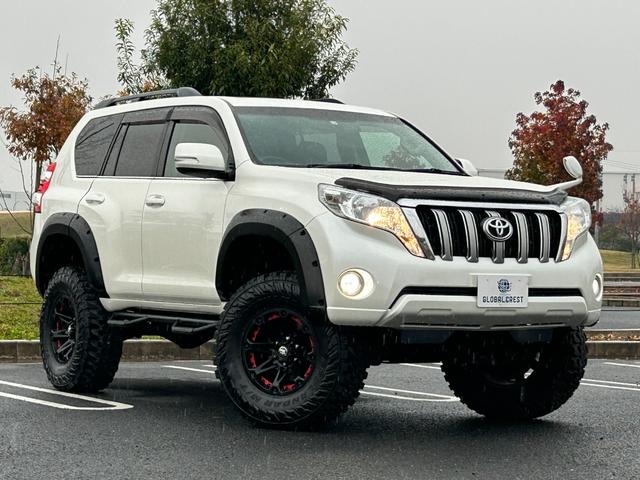 ランドクルーザープラド ＴＸ　新車保証書・記録簿　修復無　ＧＥＯＬＡＮＤＡＲ３５×１２．５ｉｎｃｈＭ／Ｔ　ＲＯＡＤＨＯＵＳＥオーバーフェンダー　Ｎ－ＦＡＢサイドステップ　ＧＡＮＡＤＯＲマフラー　ヒッチメンバー　ＳＤナビ・Ｂカメラ（11枚目）