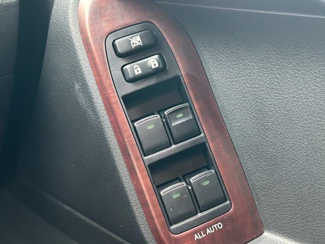 ランドクルーザープラド ＴＸ　新車保証書・記録簿　修復無　ＧＥＯＬＡＮＤＡＲ３５×１２．５ｉｎｃｈＭ／Ｔ　ＲＯＡＤＨＯＵＳＥオーバーフェンダー　Ｎ－ＦＡＢサイドステップ　ＧＡＮＡＤＯＲマフラー　ヒッチメンバー　ＳＤナビ・Ｂカメラ（39枚目）