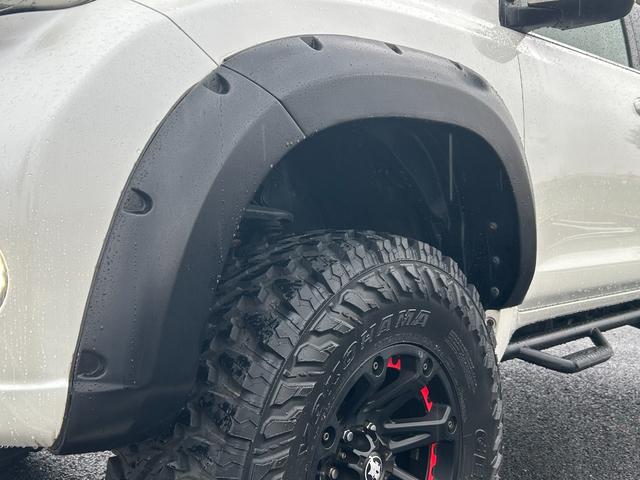 ランドクルーザープラド ＴＸ　新車保証書・記録簿　修復無　ＧＥＯＬＡＮＤＡＲ３５×１２．５ｉｎｃｈＭ／Ｔ　ＲＯＡＤＨＯＵＳＥオーバーフェンダー　Ｎ－ＦＡＢサイドステップ　ＧＡＮＡＤＯＲマフラー　ヒッチメンバー　ＳＤナビ・Ｂカメラ（46枚目）