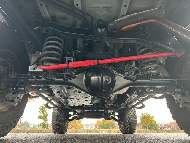 ランドクルーザープラド ＴＸ　新車保証書・記録簿　修復無　ＧＥＯＬＡＮＤＡＲ３５×１２．５ｉｎｃｈＭ／Ｔ　ＲＯＡＤＨＯＵＳＥオーバーフェンダー　Ｎ－ＦＡＢサイドステップ　ＧＡＮＡＤＯＲマフラー　ヒッチメンバー　ＳＤナビ・Ｂカメラ（58枚目）