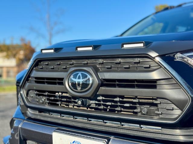 ＲＡＶ４ アドベンチャー　オフロードパッケージ　特別仕様車　ワンオ－ナ－　ＪＡＯＳプロテクタ－キット・リフトアップ　ＧＩ★ＧＥＡＲヒッチメンバ－　ＣＲＩＭＳＯＮ１６ＡＷ　ベ－スキャリア　純正ディスプレイオ－ディオ　全周囲カメラ　冷暖房付パワ－シ－ト（50枚目）