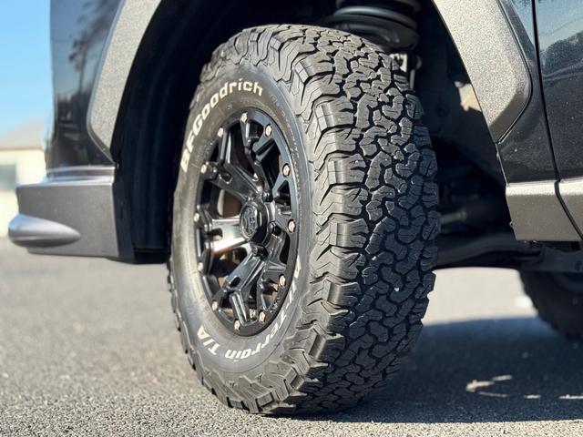 ＲＡＶ４ アドベンチャー　オフロードパッケージ　特別仕様車　ワンオ－ナ－　ＪＡＯＳプロテクタ－キット・リフトアップ　ＧＩ★ＧＥＡＲヒッチメンバ－　ＣＲＩＭＳＯＮ１６ＡＷ　ベ－スキャリア　純正ディスプレイオ－ディオ　全周囲カメラ　冷暖房付パワ－シ－ト（60枚目）