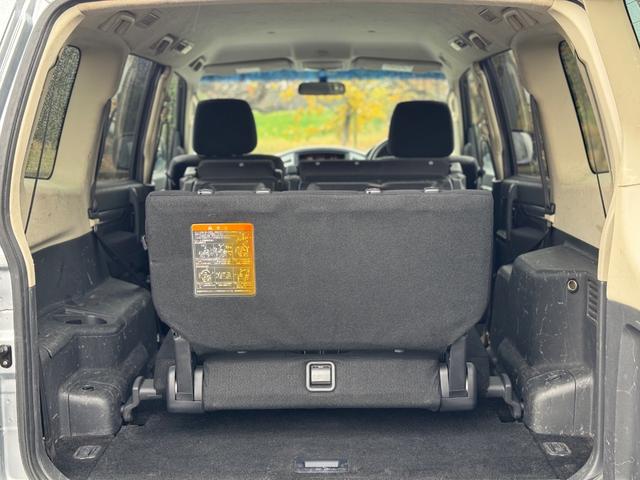 パジェロ ロング　ＧＲ　後期型　修復無　ディーゼルターボ　純正１７ＡＷ　サイドステップ　ルーフレール　背面タイヤ　リアフォグ　ＣＵＲＴヒッチメンバー　Ｃｌａｒｉｏｎ７型ナビ・ＴＶ・バックカメラ・ＢＴ　シートヒーター　ＥＴＣ（19枚目）