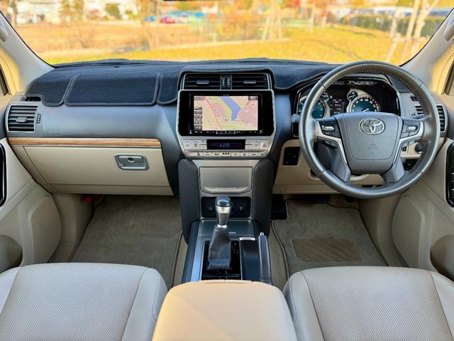 ランドクルーザープラド ＴＸ　Ｌパッケージ　修復無　ＤＵＢＬＥ　ＥＩＧＨＴフロントグリル　サンルーフ　リフトアップ社外足回り　ＴＺ－Ｇ用サイドステップ　プロコンプショックＡＬＰＩＮＥ９インチナビ　シートヒーター　パワーシート　クリアランスソナー（15枚目）