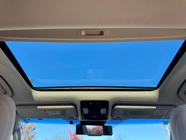 ランドクルーザープラド ＴＸ　Ｌパッケージ　修復無　ＤＵＢＬＥ　ＥＩＧＨＴフロントグリル　サンルーフ　リフトアップ社外足回り　ＴＺ－Ｇ用サイドステップ　プロコンプショックＡＬＰＩＮＥ９インチナビ　シートヒーター　パワーシート　クリアランスソナー（27枚目）