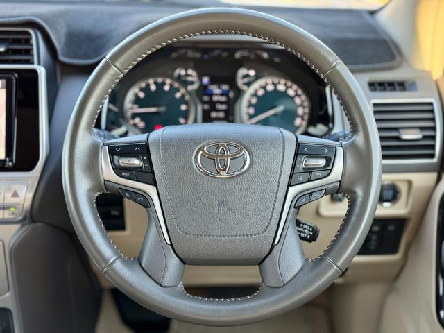 ランドクルーザープラド ＴＸ　Ｌパッケージ　修復無　ＤＵＢＬＥ　ＥＩＧＨＴフロントグリル　サンルーフ　リフトアップ社外足回り　ＴＺ－Ｇ用サイドステップ　プロコンプショックＡＬＰＩＮＥ９インチナビ　シートヒーター　パワーシート　クリアランスソナー（29枚目）