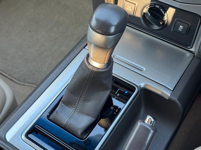 ランドクルーザープラド ＴＸ　Ｌパッケージ　修復無　ＤＵＢＬＥ　ＥＩＧＨＴフロントグリル　サンルーフ　リフトアップ社外足回り　ＴＺ－Ｇ用サイドステップ　プロコンプショックＡＬＰＩＮＥ９インチナビ　シートヒーター　パワーシート　クリアランスソナー（35枚目）