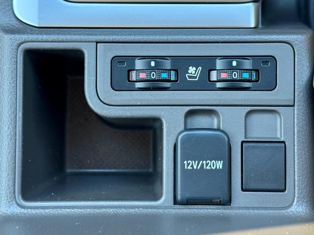 ランドクルーザープラド ＴＸ　Ｌパッケージ　修復無　ＤＵＢＬＥ　ＥＩＧＨＴフロントグリル　サンルーフ　リフトアップ社外足回り　ＴＺ－Ｇ用サイドステップ　プロコンプショックＡＬＰＩＮＥ９インチナビ　シートヒーター　パワーシート　クリアランスソナー（37枚目）