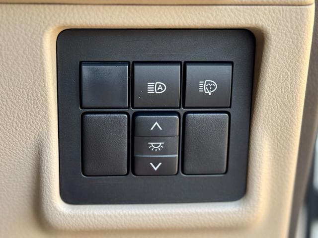 ランドクルーザープラド ＴＸ　Ｌパッケージ　修復無　ＤＵＢＬＥ　ＥＩＧＨＴフロントグリル　サンルーフ　リフトアップ社外足回り　ＴＺ－Ｇ用サイドステップ　プロコンプショックＡＬＰＩＮＥ９インチナビ　シートヒーター　パワーシート　クリアランスソナー（43枚目）