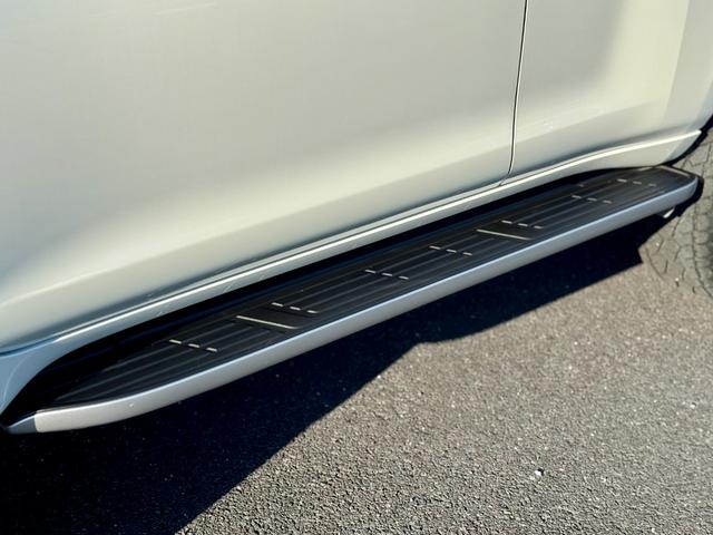 ランドクルーザープラド ＴＸ　Ｌパッケージ　修復無　ＤＵＢＬＥ　ＥＩＧＨＴフロントグリル　サンルーフ　リフトアップ社外足回り　ＴＺ－Ｇ用サイドステップ　プロコンプショックＡＬＰＩＮＥ９インチナビ　シートヒーター　パワーシート　クリアランスソナー（57枚目）