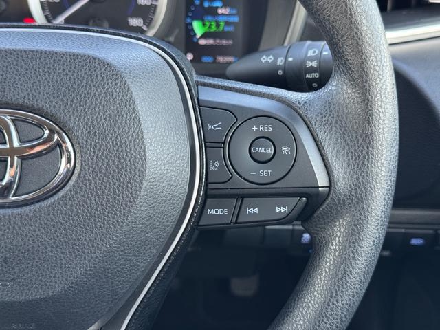 カローラツーリング ハイブリッド　Ｇ－Ｘ　プラス　ユーザー様買取車　特別仕様　禁煙車　修復歴無　運転支援　ＬＥＤヘッドライト　Ｆフォグ　コーナーセンサー　レーダークルコン　純正ディスプレイオーディオ　純正マット　トノカバー　ＥＴＣ２．０　スマートキー（38枚目）