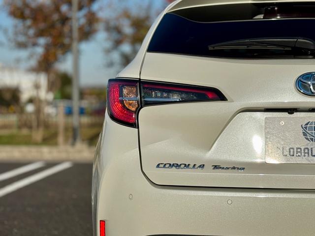 カローラツーリング ハイブリッド　Ｇ－Ｘ　プラス　ユーザー様買取車　特別仕様　禁煙車　修復歴無　運転支援　ＬＥＤヘッドライト　Ｆフォグ　コーナーセンサー　レーダークルコン　純正ディスプレイオーディオ　純正マット　トノカバー　ＥＴＣ２．０　スマートキー（45枚目）