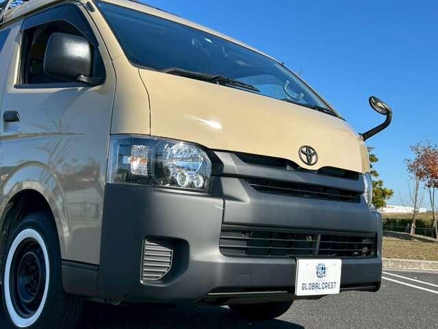 ハイエースワゴン DX 修復無 4WD 10人乗 ベージュ全塗装 GI★GEARルーフカーゴ ホワイトリボンタイヤ インナ-ブラックLEDヘッドライト 純正スライド小窓 純正ナビ・BT・Bカメラ ETC ドアバイザ キーレス(32枚目)
