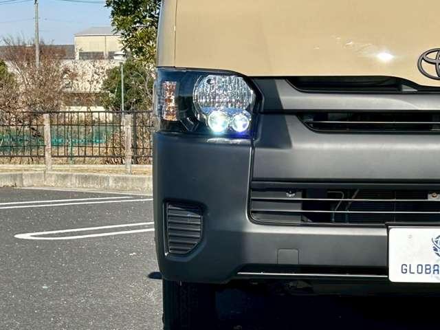 ハイエースワゴン DX 修復無 4WD 10人乗 ベージュ全塗装 GI★GEARルーフカーゴ ホワイトリボンタイヤ インナ-ブラックLEDヘッドライト 純正スライド小窓 純正ナビ・BT・Bカメラ ETC ドアバイザ キーレス(34枚目)