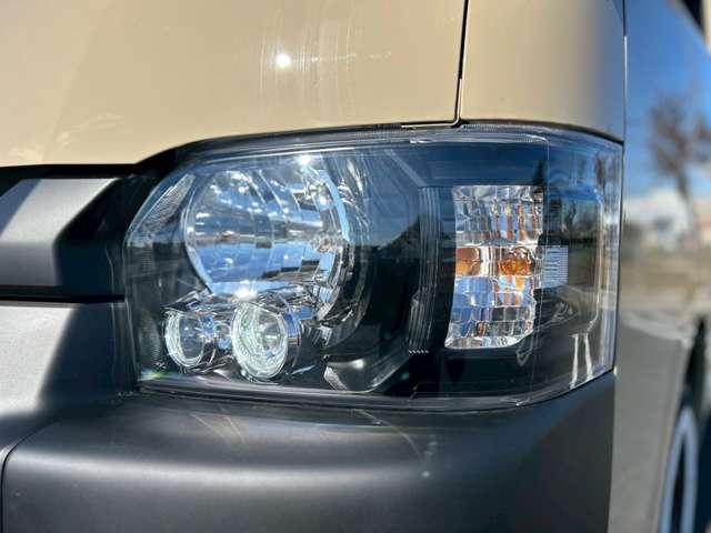 ハイエースワゴン DX 修復無 4WD 10人乗 ベージュ全塗装 GI★GEARルーフカーゴ ホワイトリボンタイヤ インナ-ブラックLEDヘッドライト 純正スライド小窓 純正ナビ・BT・Bカメラ ETC ドアバイザ キーレス(41枚目)