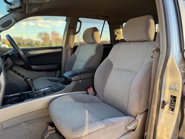 ハイラックスサーフ ＳＳＲ－Ｘ　後期　修復無　社外足廻リフトアップ　ＮＩＴＲＯ　ＰＯＷＥＲ１７ｉｎｃｈＡＷ　社外フロントグリル　Ｆフォグ　純正サイドステップ　ドアバイザ－　開閉式リアウインドウ　７型ナビ・ＴＶ・バックカメラ　ＥＴＣ（19枚目）