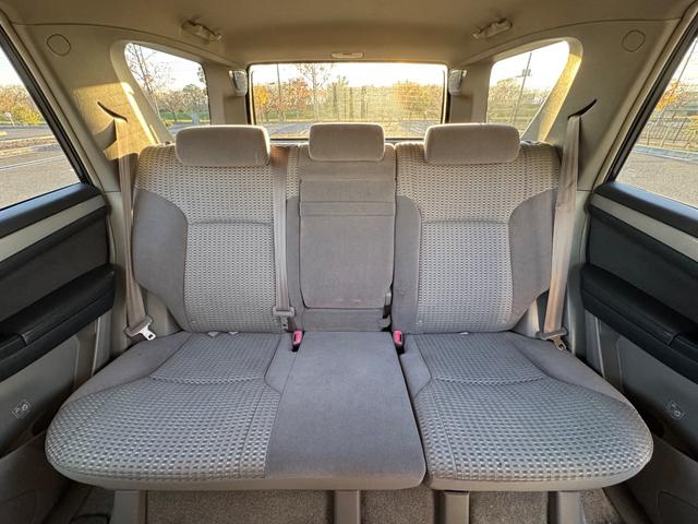 ハイラックスサーフ ＳＳＲ－Ｘ　後期　修復無　社外足廻リフトアップ　ＮＩＴＲＯ　ＰＯＷＥＲ１７ｉｎｃｈＡＷ　社外フロントグリル　Ｆフォグ　純正サイドステップ　ドアバイザ－　開閉式リアウインドウ　７型ナビ・ＴＶ・バックカメラ　ＥＴＣ（22枚目）