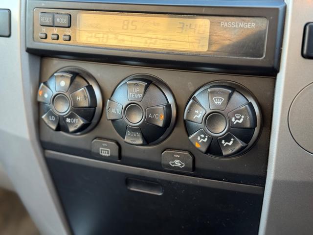 ハイラックスサーフ ＳＳＲ－Ｘ　後期　修復無　社外足廻リフトアップ　ＮＩＴＲＯ　ＰＯＷＥＲ１７ｉｎｃｈＡＷ　社外フロントグリル　Ｆフォグ　純正サイドステップ　ドアバイザ－　開閉式リアウインドウ　７型ナビ・ＴＶ・バックカメラ　ＥＴＣ（30枚目）