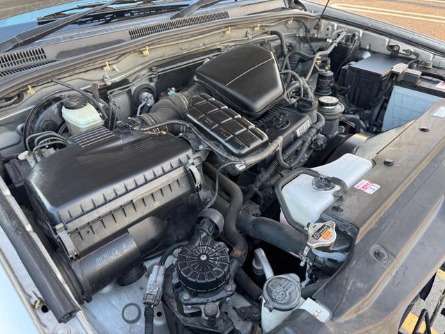 ハイラックスサーフ ＳＳＲ－Ｘ　後期　修復無　社外足廻リフトアップ　ＮＩＴＲＯ　ＰＯＷＥＲ１７ｉｎｃｈＡＷ　社外フロントグリル　Ｆフォグ　純正サイドステップ　ドアバイザ－　開閉式リアウインドウ　７型ナビ・ＴＶ・バックカメラ　ＥＴＣ（54枚目）
