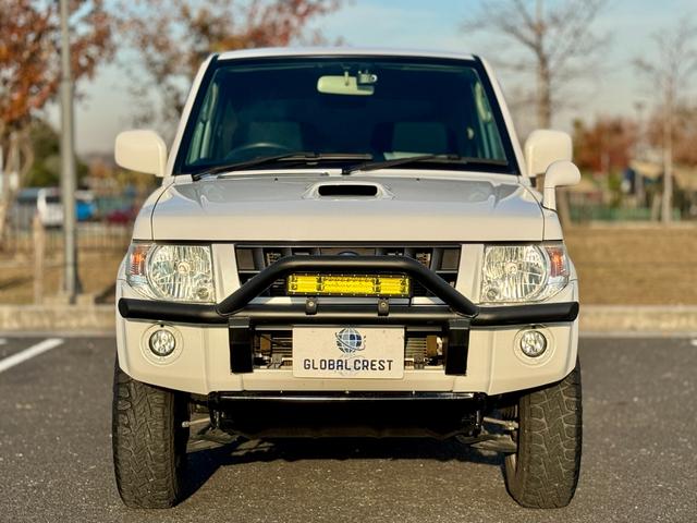 キックス RX 全国対応1年保証付 4速A/T・ターボ 4WD リフトアップ 社外15AW 社外ラテラルロッド パイプガード LED作業灯 フォグランプ ドアバイザー ディスプレイオーディオ キーレス 電動格納ミラー(7枚目)