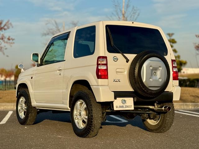 キックス RX 全国対応1年保証付 4速A/T・ターボ 4WD リフトアップ 社外15AW 社外ラテラルロッド パイプガード LED作業灯 フォグランプ ドアバイザー ディスプレイオーディオ キーレス 電動格納ミラー(14枚目)